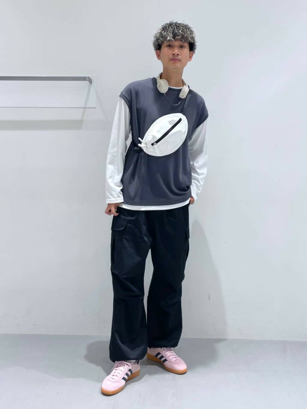 LAKOLEのオンイヤーヘッドホンを使ったコーディネートを紹介します。｜Rakuten Fashion(楽天ファッション／旧楽天ブランドアベニュー)2895275