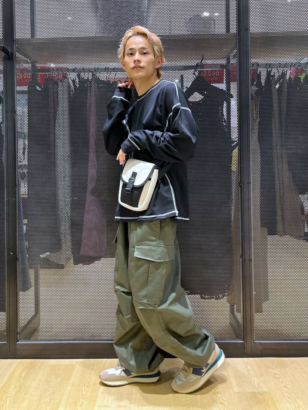 LAKOLEのコーディネートを紹介します。｜Rakuten Fashion(楽天ファッション／旧楽天ブランドアベニュー)2895299