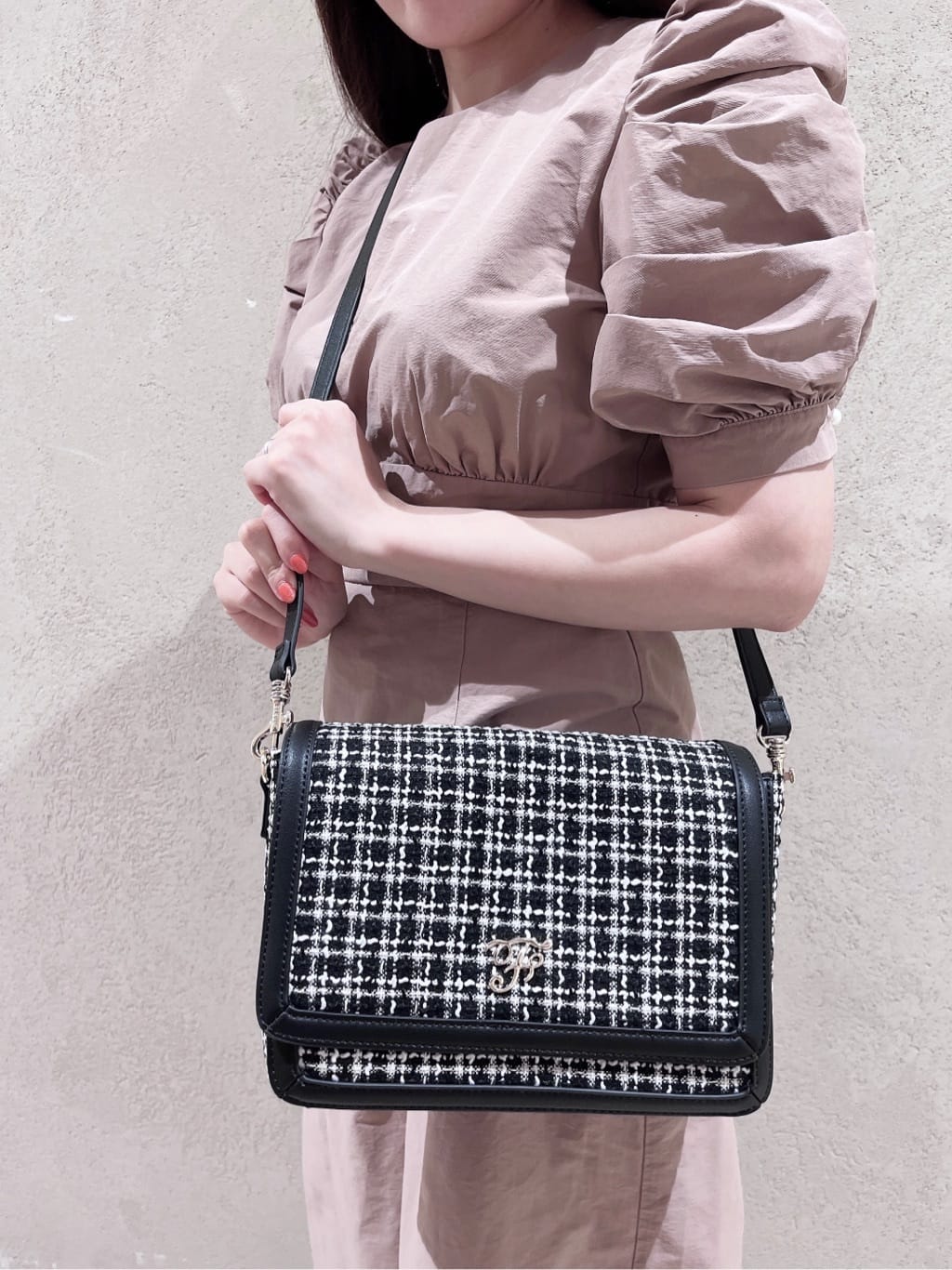 Maison de FLEURのコーディネートを紹介します。｜Rakuten Fashion(楽天ファッション／旧楽天ブランドアベニュー)2905571