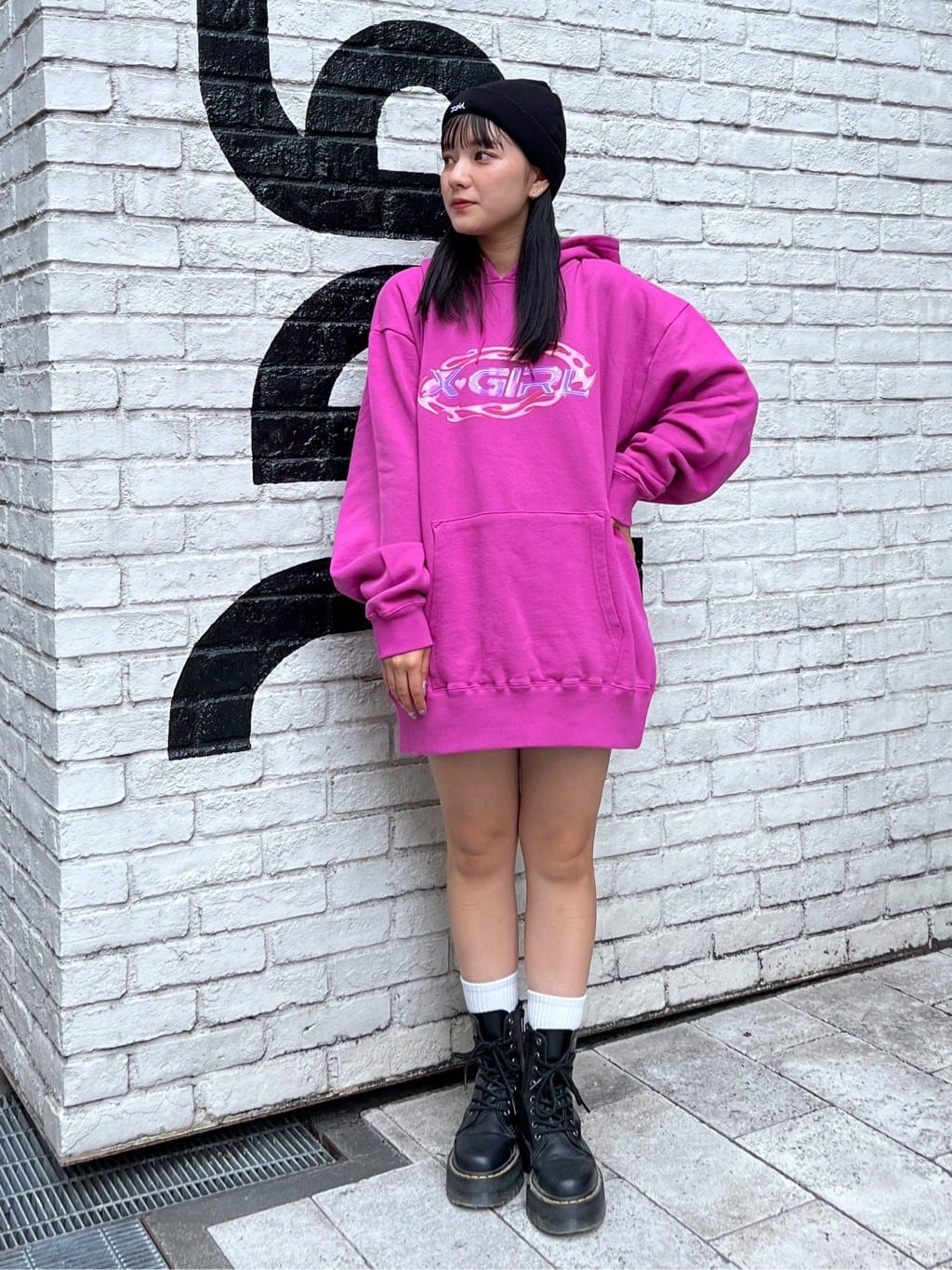 X-girlのTRIBAL OVAL LOGO SWEAT HOODIE パーカー X-girlを使った