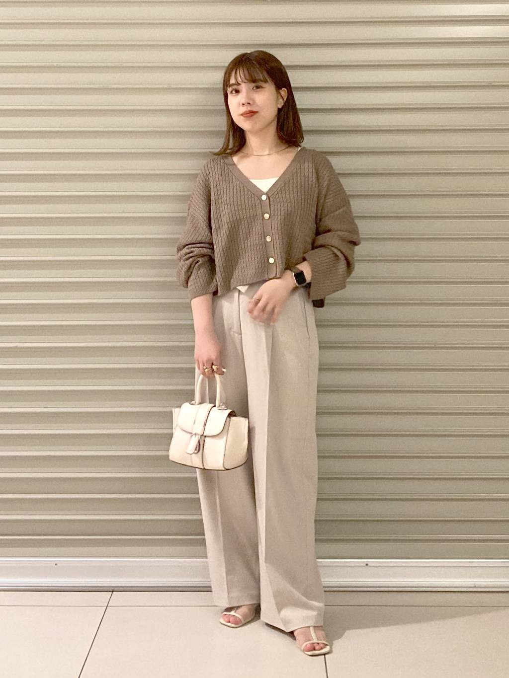 mysty womanの前後2WAYテレコタンクを使ったコーディネートを紹介します。｜Rakuten Fashion(楽天ファッション／旧楽天ブランドアベニュー)2968572