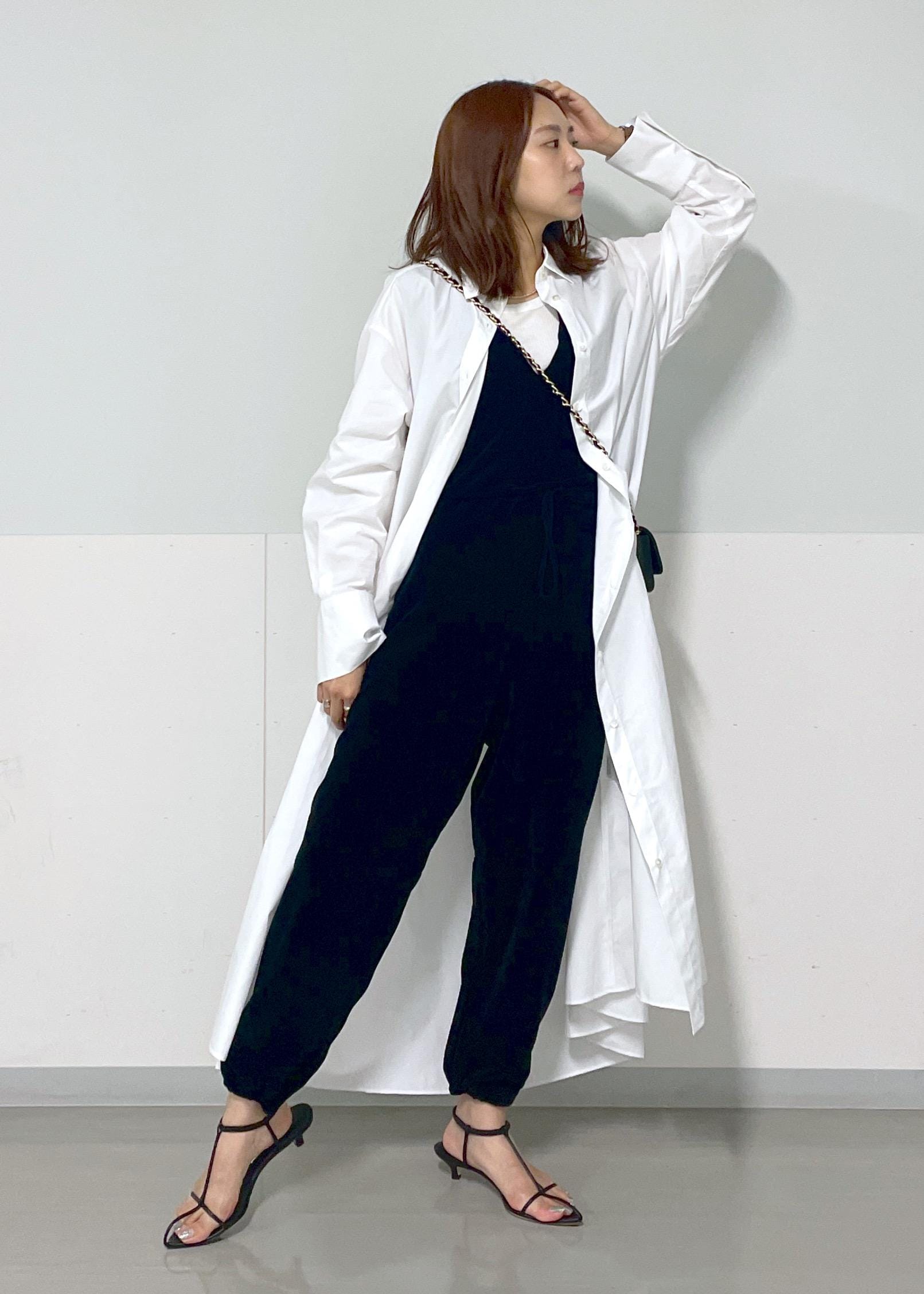 SALON adam et rope'の【Smile Cotton】カップ付きアメリカンスリーブタンクトップを使ったコーディネートを紹介します。｜Rakuten Fashion(楽天ファッション／旧楽天ブランドアベニュー)3111285