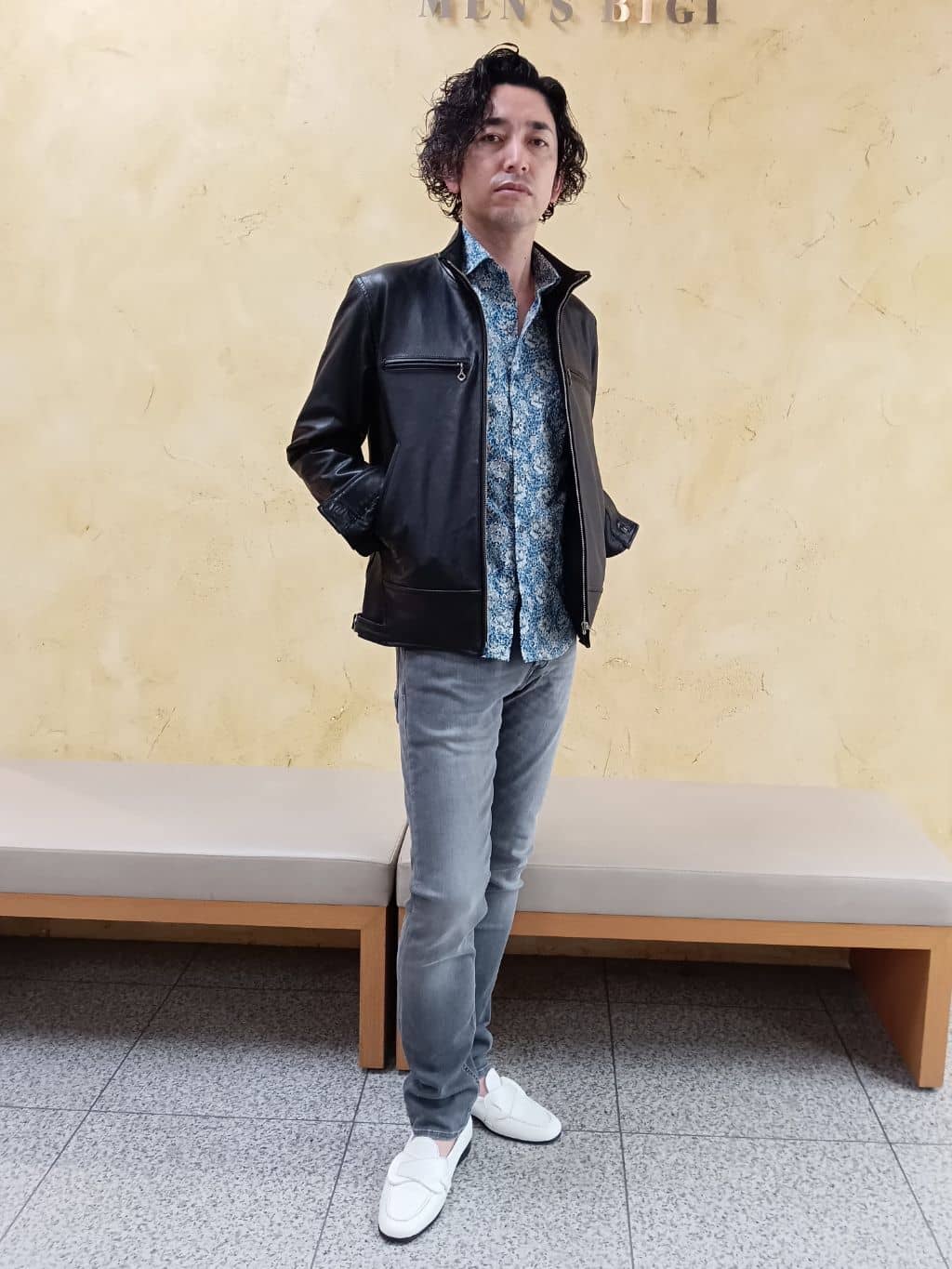 MEN'S BIGIの【MENS BIGI*DENHAM】コラボレザージャケットを使ったコーディネートを紹介します。｜Rakuten Fashion(楽天ファッション／旧楽天ブランドアベニュー)3016022