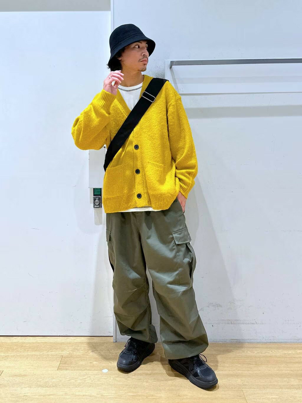 LAKOLEのコーディネートを紹介します。｜Rakuten Fashion(楽天ファッション／旧楽天ブランドアベニュー)3016200