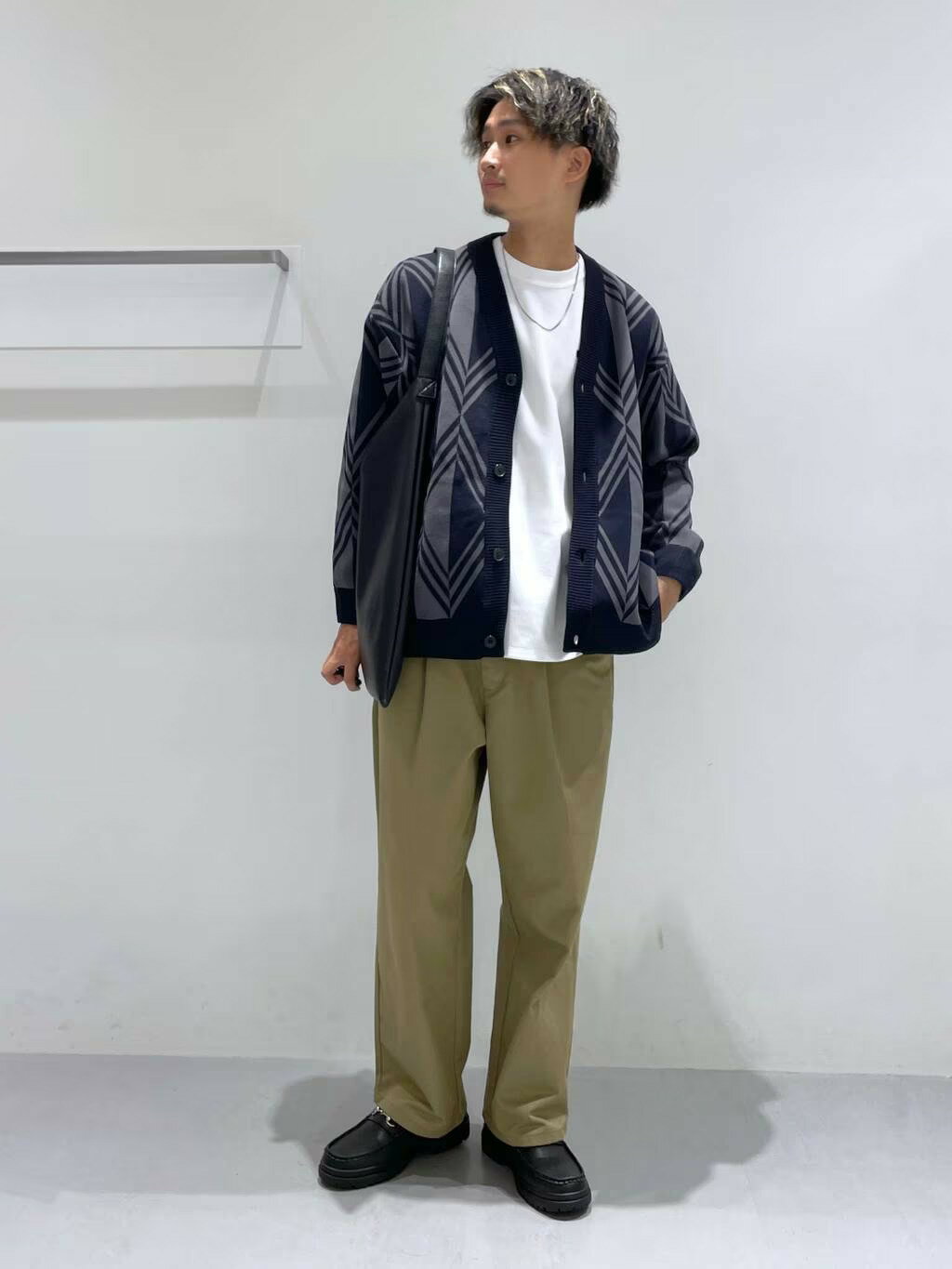 LAKOLEのタンクソールビットローファーを使ったコーディネートを紹介します。｜Rakuten Fashion(楽天ファッション／旧楽天ブランドアベニュー)3016199