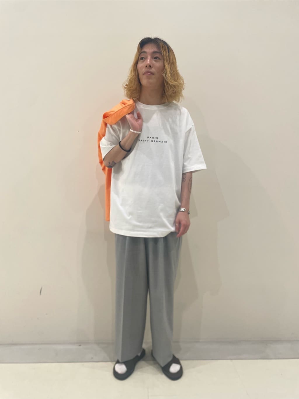 EDIFICEのコーディネートを紹介します。｜Rakuten Fashion(楽天ファッション／旧楽天ブランドアベニュー)3028826