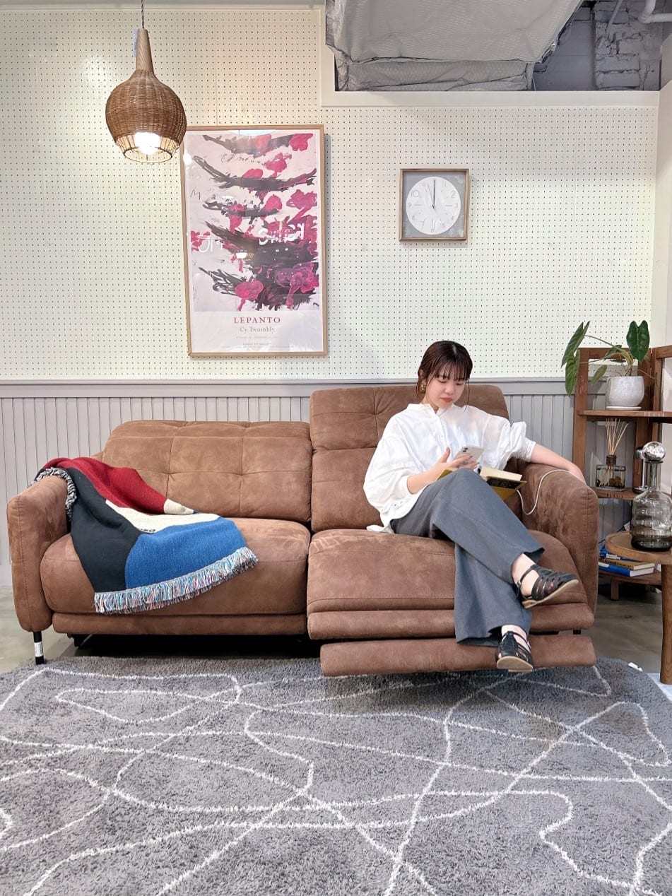 journal standard FurnitureのFERNERO RUG 140x200 フェルネロラグを使ったコーディネートを紹介します。｜Rakuten Fashion(楽天ファッション／旧楽天ブランドアベニュー)3050118
