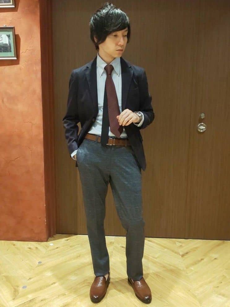 MEN'S BIGIの【ACTIVE TAILOR】エクストラTRジャージヘリンボーンプリントスラックスパンツ<セットアップ・スリーピース対応>を使ったコーディネートを紹介します。｜Rakuten Fashion(楽天ファッション／旧楽天ブランドアベニュー)3068954