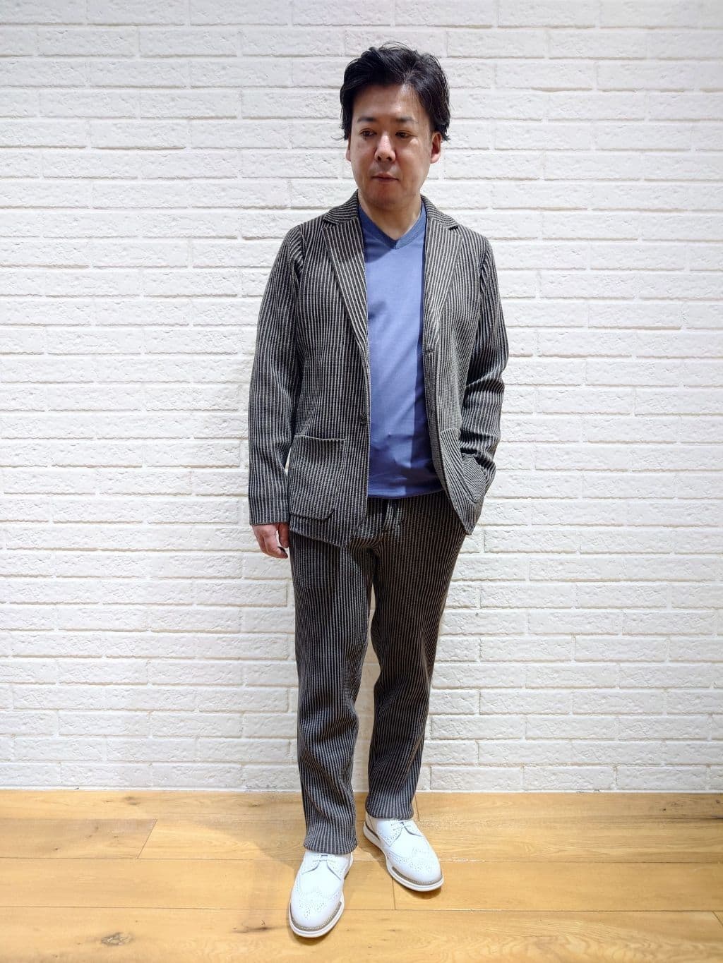 MEN'S BIGIのたて畝ニットジャージイージーパンツ<セットアップ対応>を使ったコーディネートを紹介します。｜Rakuten Fashion(楽天ファッション／旧楽天ブランドアベニュー)3072407