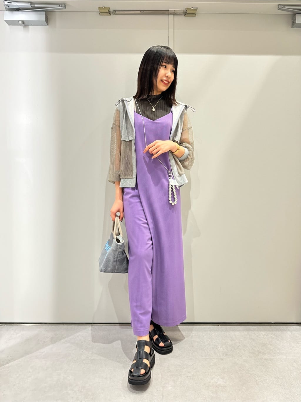 Vinのコーディネートを紹介します。｜Rakuten Fashion(楽天ファッション／旧楽天ブランドアベニュー)3089541