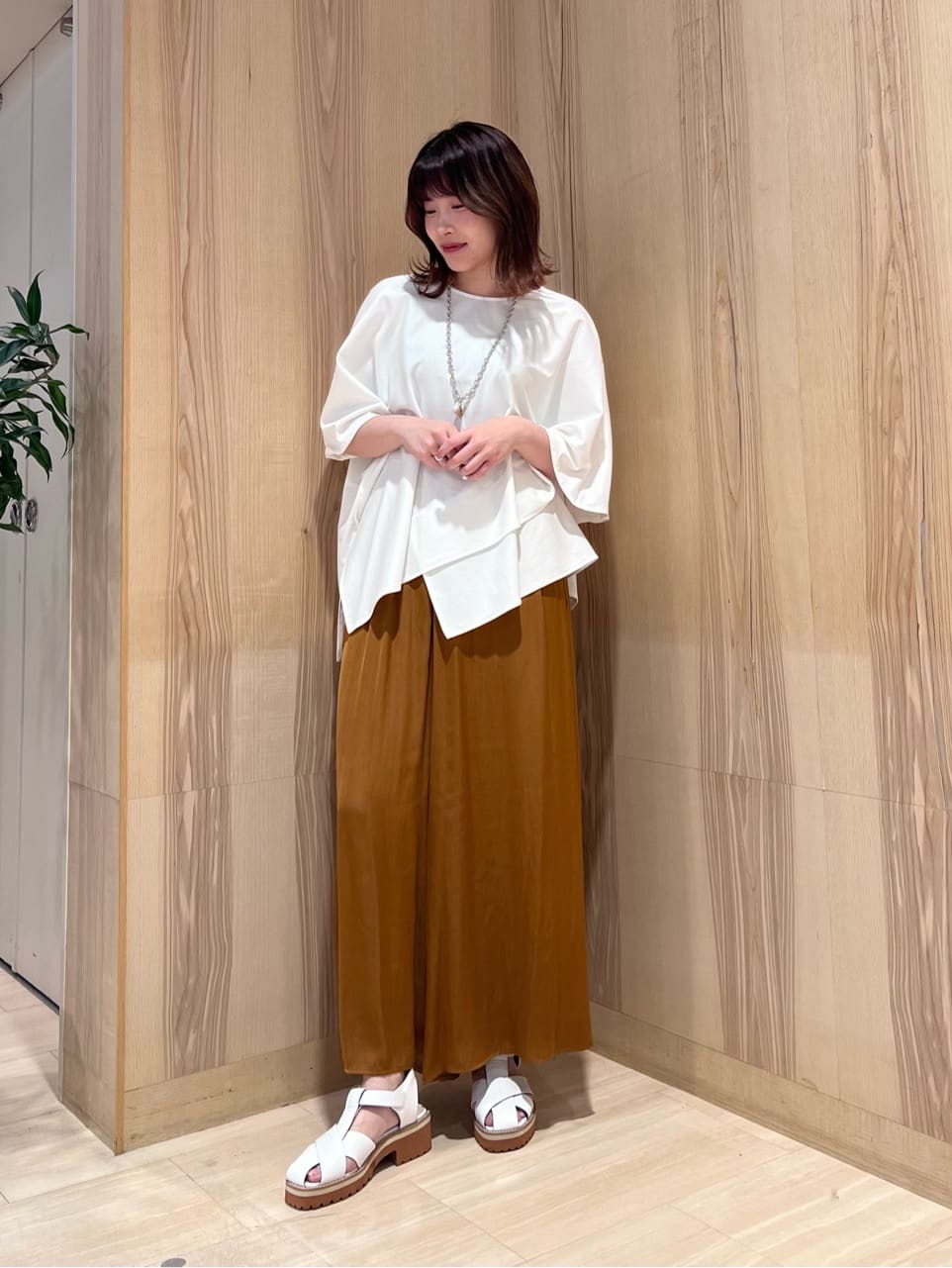 Vinのコーディネートを紹介します。｜Rakuten Fashion(楽天ファッション／旧楽天ブランドアベニュー)3090169