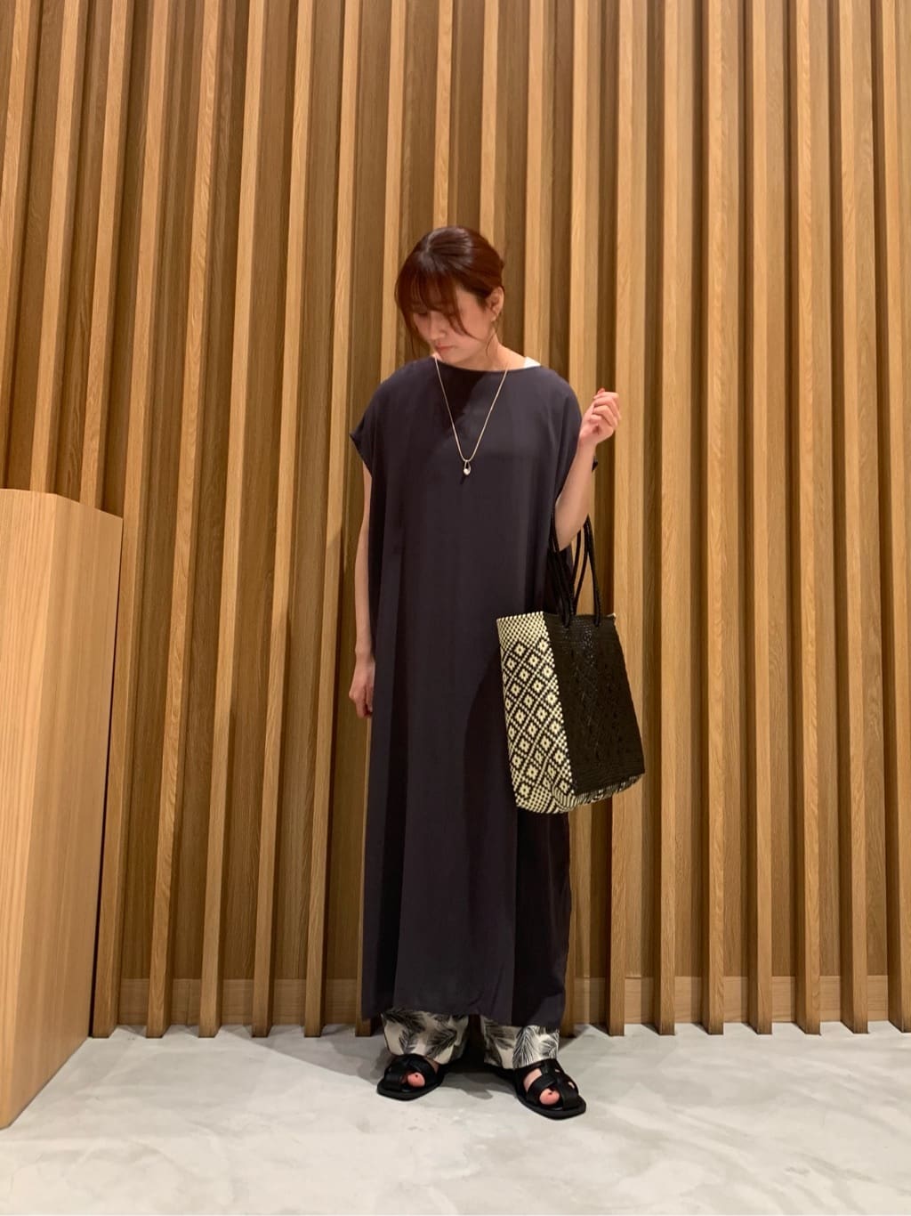 Vinのコーディネートを紹介します。｜Rakuten Fashion(楽天ファッション／旧楽天ブランドアベニュー)3090402