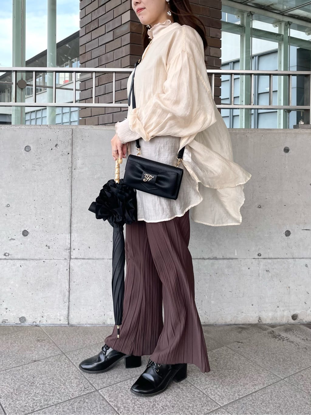 Maison de FLEURのコーディネートを紹介します。｜Rakuten Fashion(楽天ファッション／旧楽天ブランドアベニュー)3090427