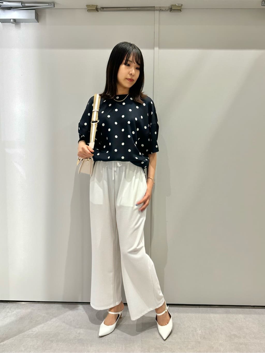 Vinのコーディネートを紹介します。｜Rakuten Fashion(楽天ファッション／旧楽天ブランドアベニュー)3090558