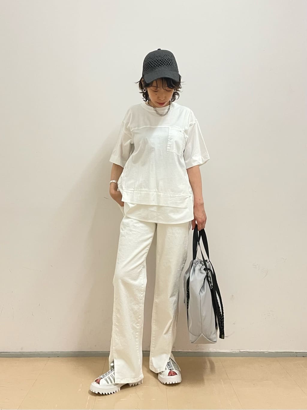 LASUDのコーディネートを紹介します。｜Rakuten Fashion(楽天ファッション／旧楽天ブランドアベニュー)3090596