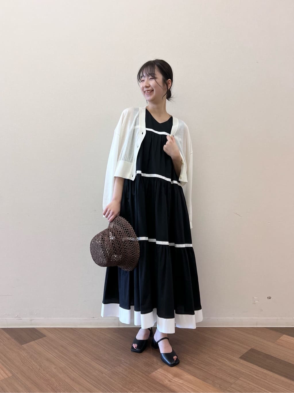 Vinのコーディネートを紹介します。｜Rakuten Fashion(楽天ファッション／旧楽天ブランドアベニュー)3090685