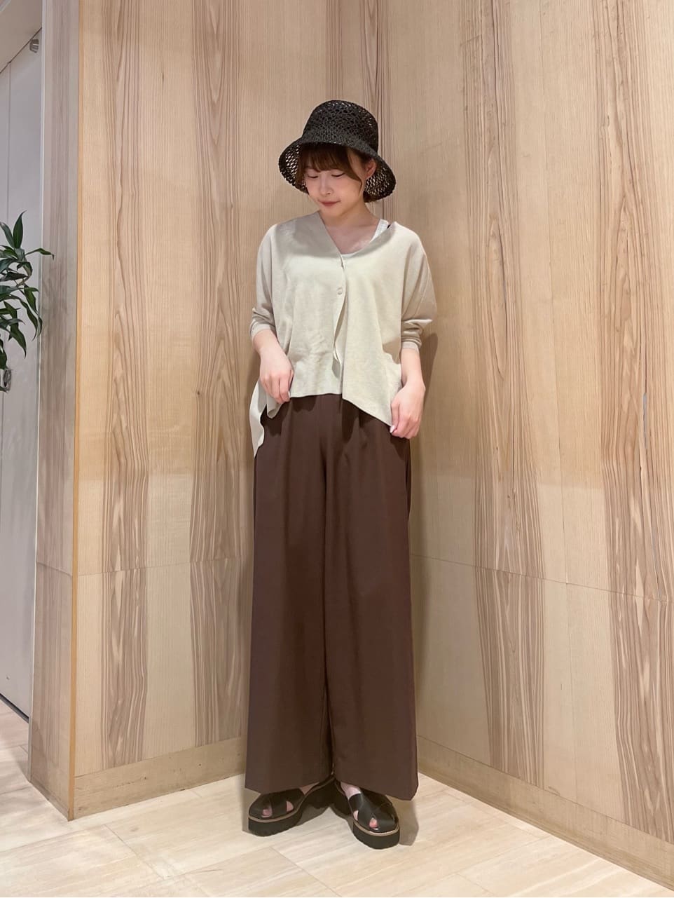 Vinのコーディネートを紹介します。｜Rakuten Fashion(楽天ファッション／旧楽天ブランドアベニュー)3090687