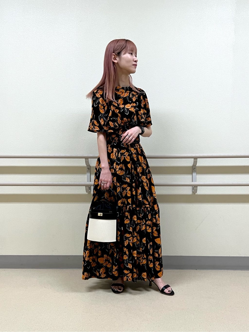 Vinのコーディネートを紹介します。｜Rakuten Fashion(楽天ファッション／旧楽天ブランドアベニュー)3090688