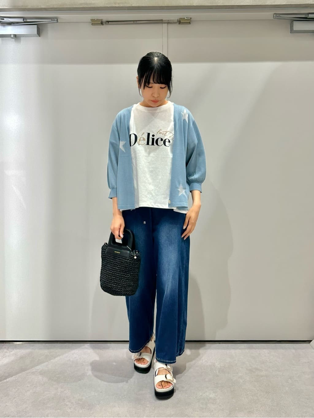 Vinのコーディネートを紹介します。｜Rakuten Fashion(楽天ファッション／旧楽天ブランドアベニュー)3096223