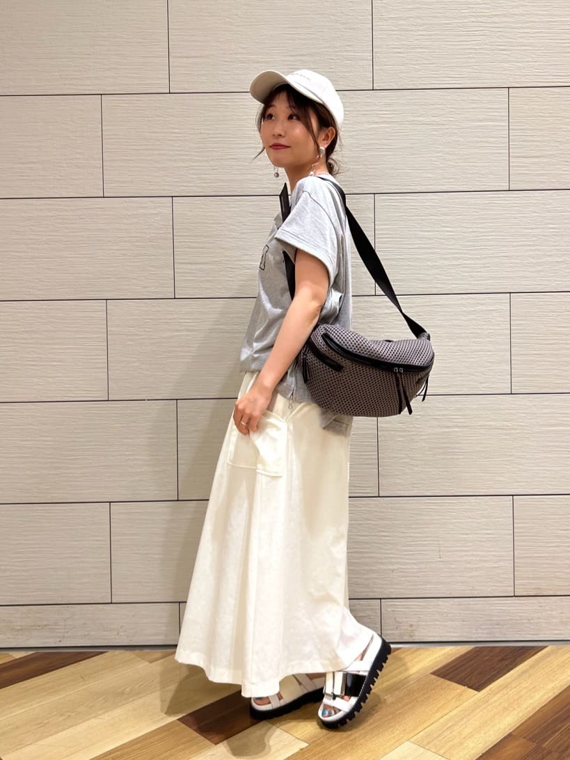 LASUDのコーディネートを紹介します。｜Rakuten Fashion(楽天ファッション／旧楽天ブランドアベニュー)3098805