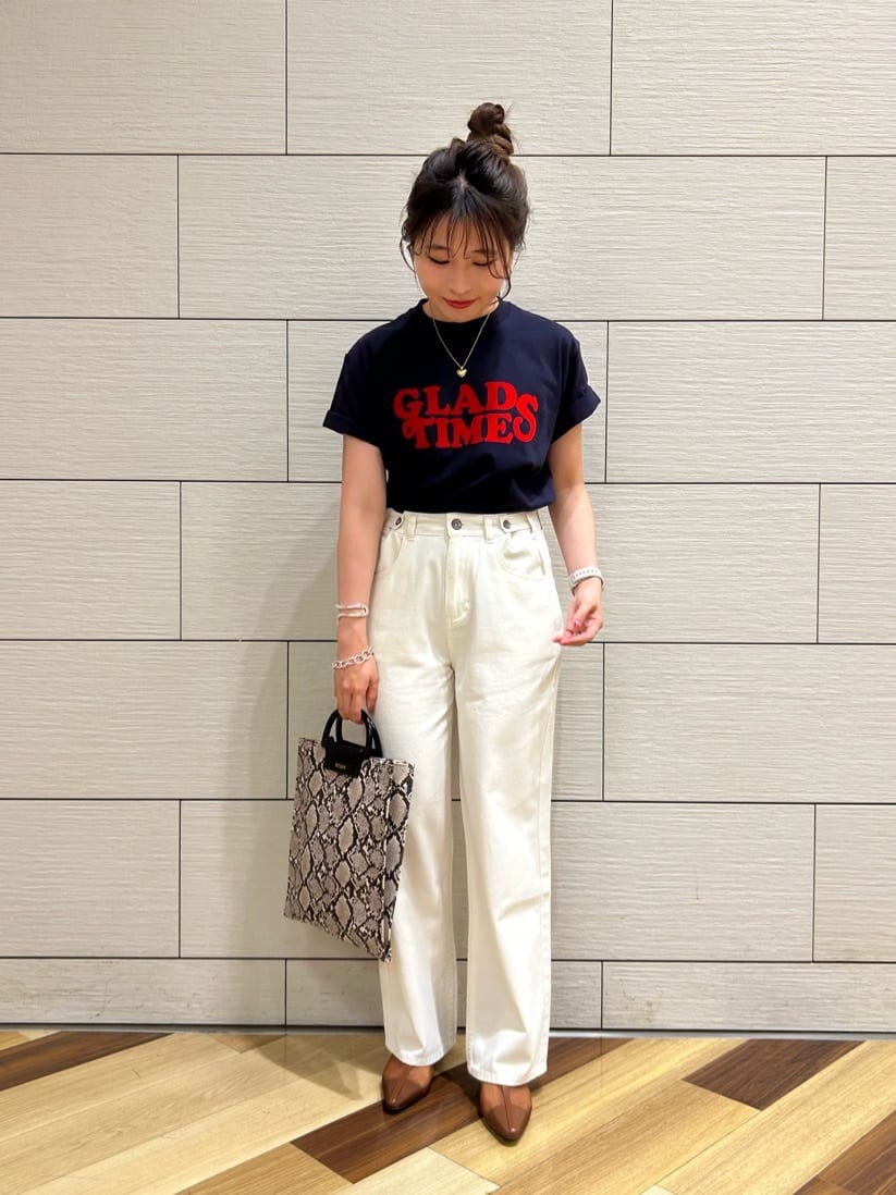 Vinのコーディネートを紹介します。｜Rakuten Fashion(楽天ファッション／旧楽天ブランドアベニュー)3101136