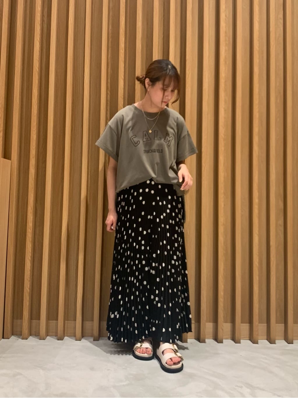 LASUDのコーディネートを紹介します。｜Rakuten Fashion(楽天ファッション／旧楽天ブランドアベニュー)3102525