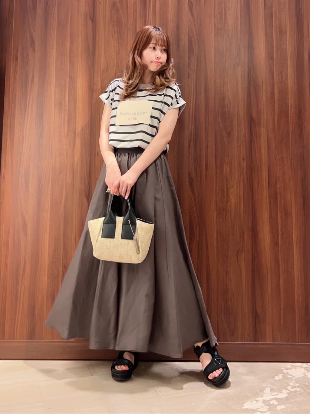 Vinのコーディネートを紹介します。｜Rakuten Fashion(楽天ファッション／旧楽天ブランドアベニュー)3104046