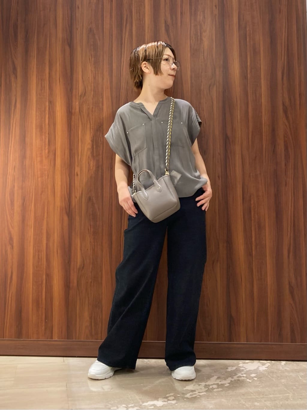 Vinのコーディネートを紹介します。｜Rakuten Fashion(楽天ファッション／旧楽天ブランドアベニュー)3113891