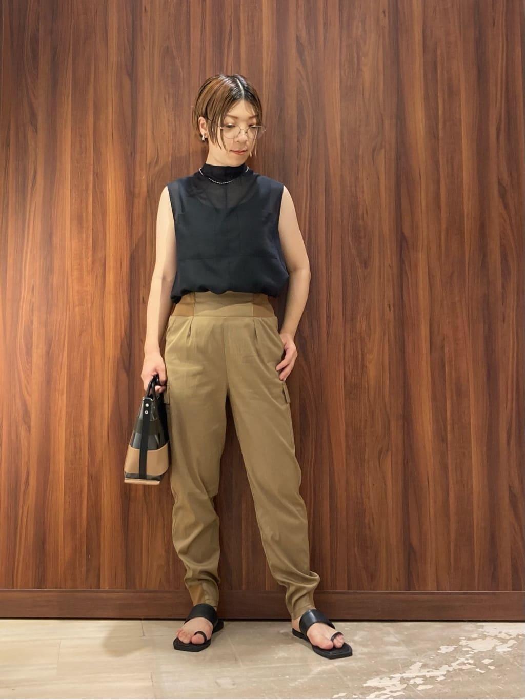 Vinのコーディネートを紹介します。｜Rakuten Fashion(楽天ファッション／旧楽天ブランドアベニュー)3114327