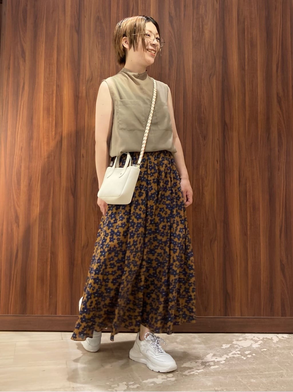 Vinのコーディネートを紹介します。｜Rakuten Fashion(楽天ファッション／旧楽天ブランドアベニュー)3119830