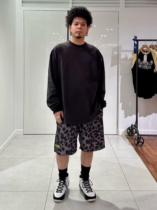 WISMのコーディネートを紹介します。｜Rakuten Fashion(楽天ファッション／旧楽天ブランドアベニュー)3121352