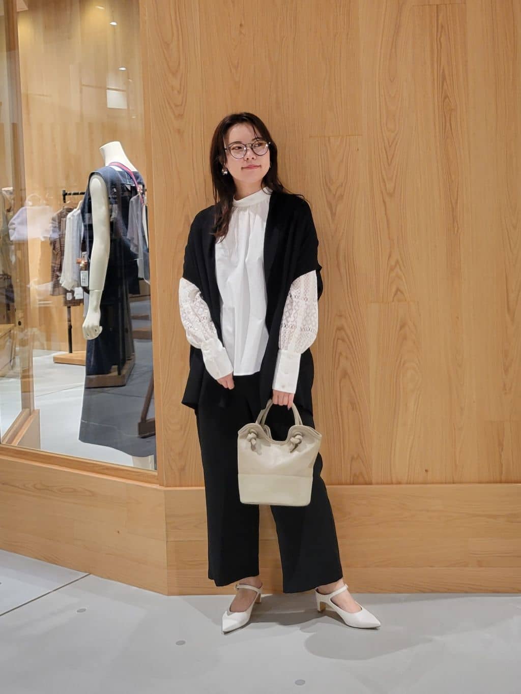 Vinのコーディネートを紹介します。｜Rakuten Fashion(楽天ファッション／旧楽天ブランドアベニュー)3124320