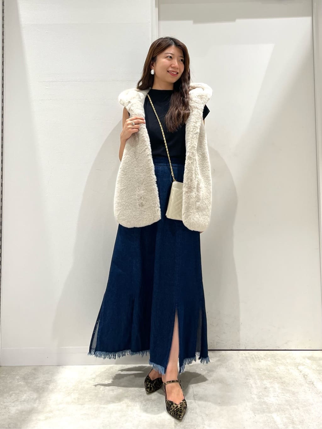 Vinのコーディネートを紹介します。｜Rakuten Fashion(楽天ファッション／旧楽天ブランドアベニュー)3125223