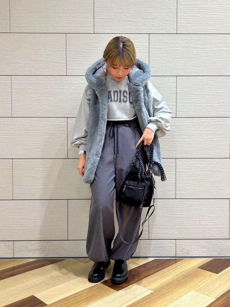 Vinのコーディネートを紹介します。｜Rakuten Fashion(楽天ファッション／旧楽天ブランドアベニュー)3128206