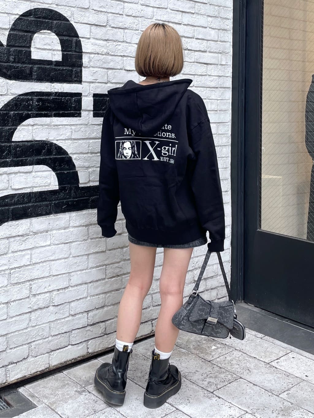 X-girlのMY EMOTIONS ZIP UP SWEAT HOODIE パーカー X-girlを使った