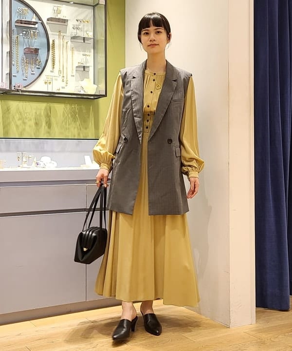 BEAMS WOMENのRay BEAMS / ウエスト リブ ギャザー ワンピースを使ったコーディネート | Rakuten  Fashion(楽天ファッション／旧楽天ブランドアベニュー)3130784