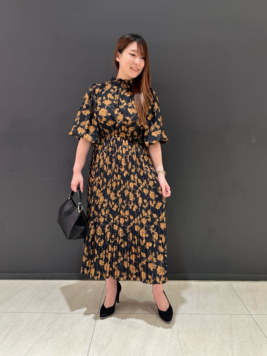 Vinのコーディネートを紹介します。｜Rakuten Fashion(楽天ファッション／旧楽天ブランドアベニュー)3134004