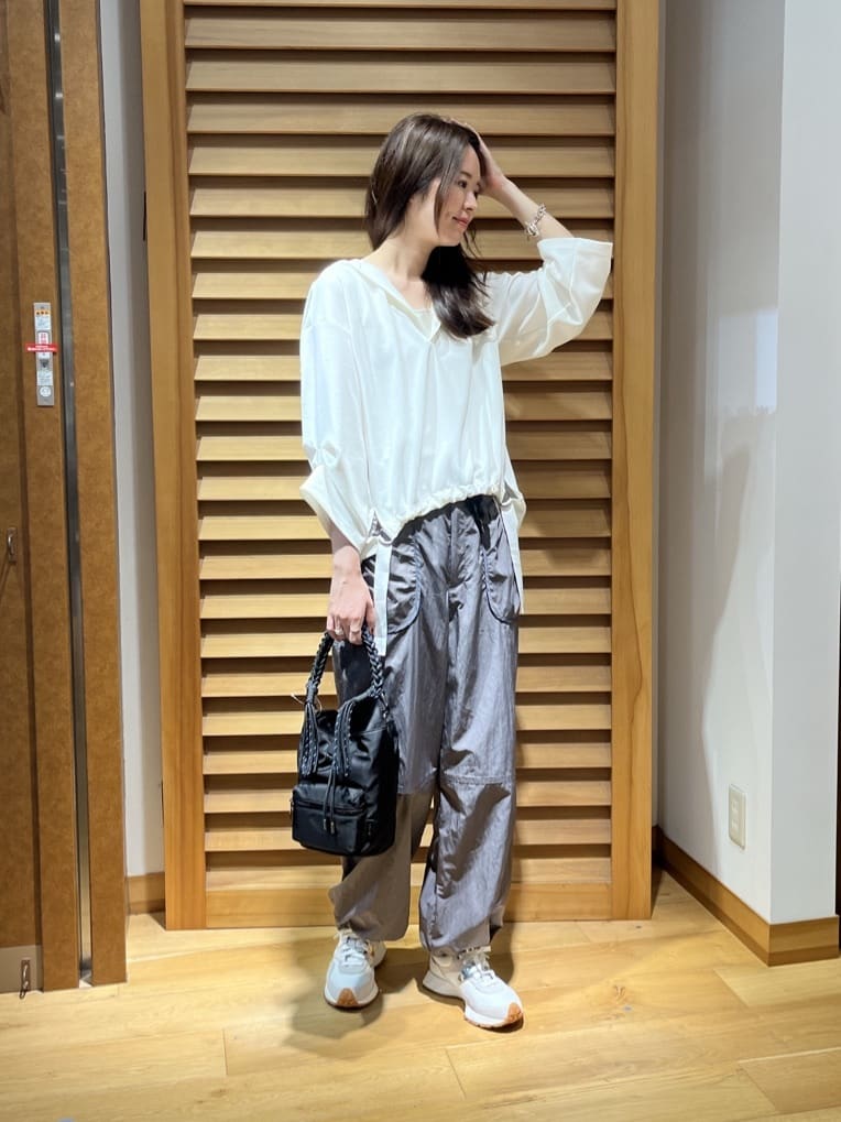 Vinのコーディネートを紹介します。｜Rakuten Fashion(楽天ファッション／旧楽天ブランドアベニュー)3137195