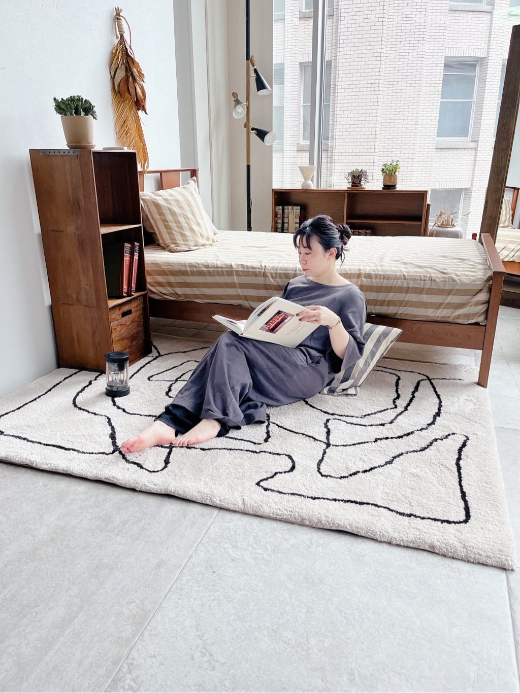 journal standard FurnitureのFERNERO RUG 140x200 フェルネロラグを使ったコーディネートを紹介します。｜Rakuten Fashion(楽天ファッション／旧楽天ブランドアベニュー)3140439