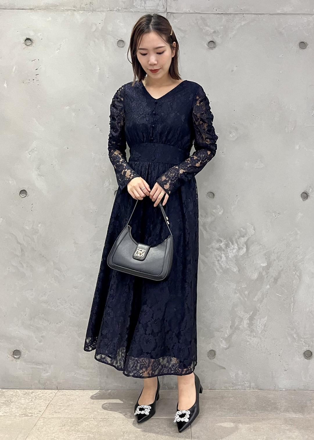 VISの【VIS DRESS】総レースバックオープンワンピースを使った