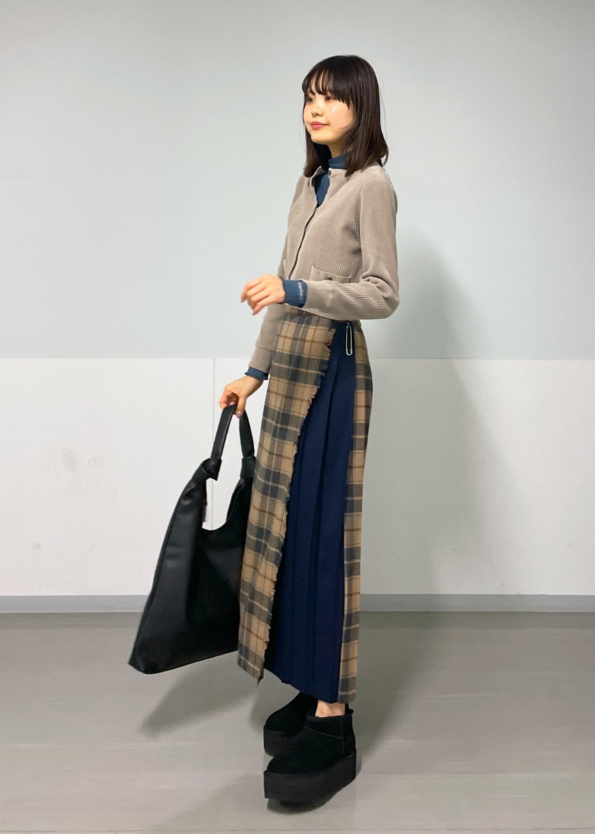 SALON adam et rope'のコーディネートを紹介します。｜Rakuten Fashion(楽天ファッション／旧楽天ブランドアベニュー)3219027