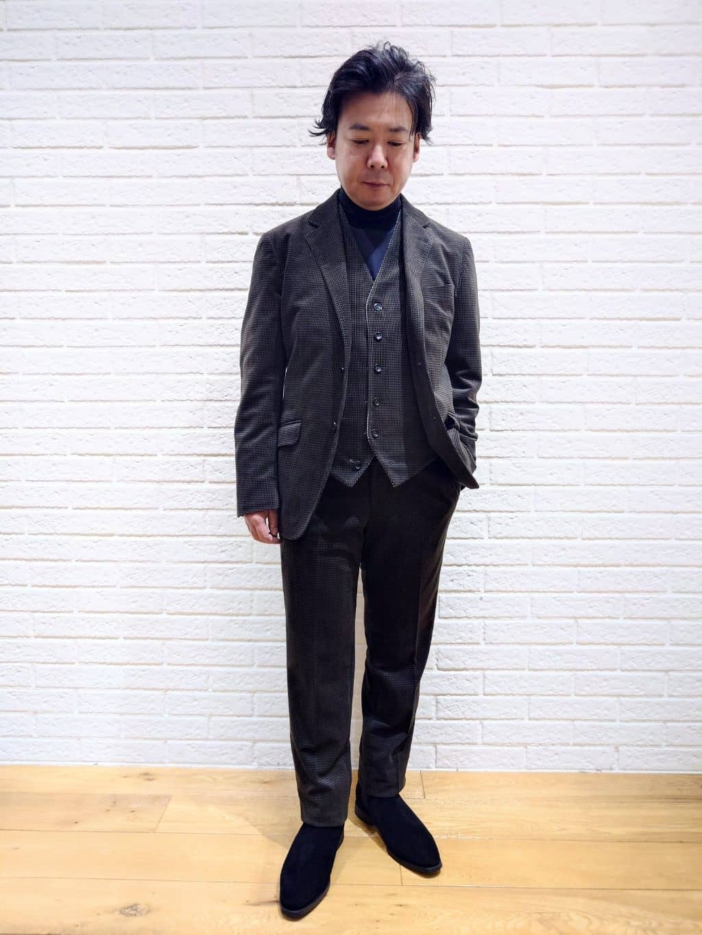 MEN'S BIGIのトリコットコーデュロイ千鳥格子プリントテーラードジャケット<セットアップ対応>を使ったコーディネートを紹介します。｜Rakuten Fashion(楽天ファッション／旧楽天ブランドアベニュー)3165016