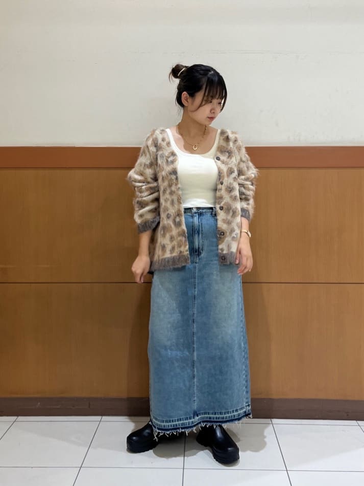 Vinのコーディネートを紹介します。｜Rakuten Fashion(楽天ファッション／旧楽天ブランドアベニュー)3173416