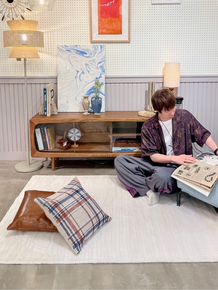 journal standard Furnitureの【APFR/アポテーケフレグランス】真鍮お香立てを使ったコーディネートを紹介します。｜Rakuten Fashion(楽天ファッション／旧楽天ブランドアベニュー)3173864