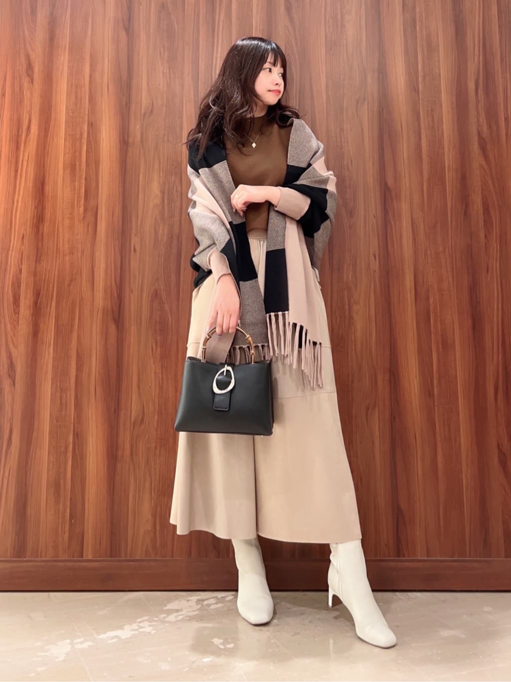 Vinのコーディネートを紹介します。｜Rakuten Fashion(楽天ファッション／旧楽天ブランドアベニュー)3181910