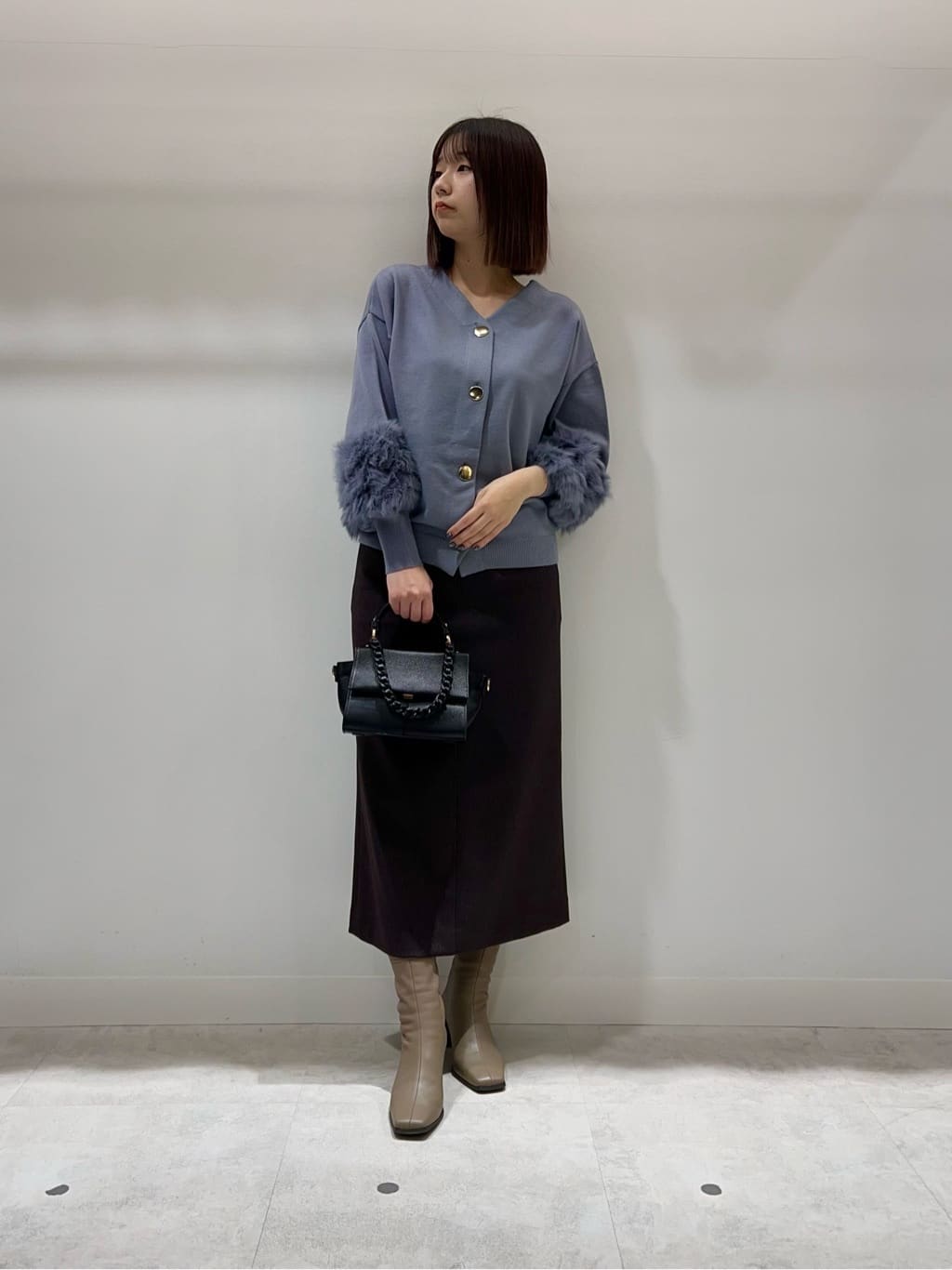 Vinのコーディネートを紹介します。｜Rakuten Fashion(楽天ファッション／旧楽天ブランドアベニュー)3190013