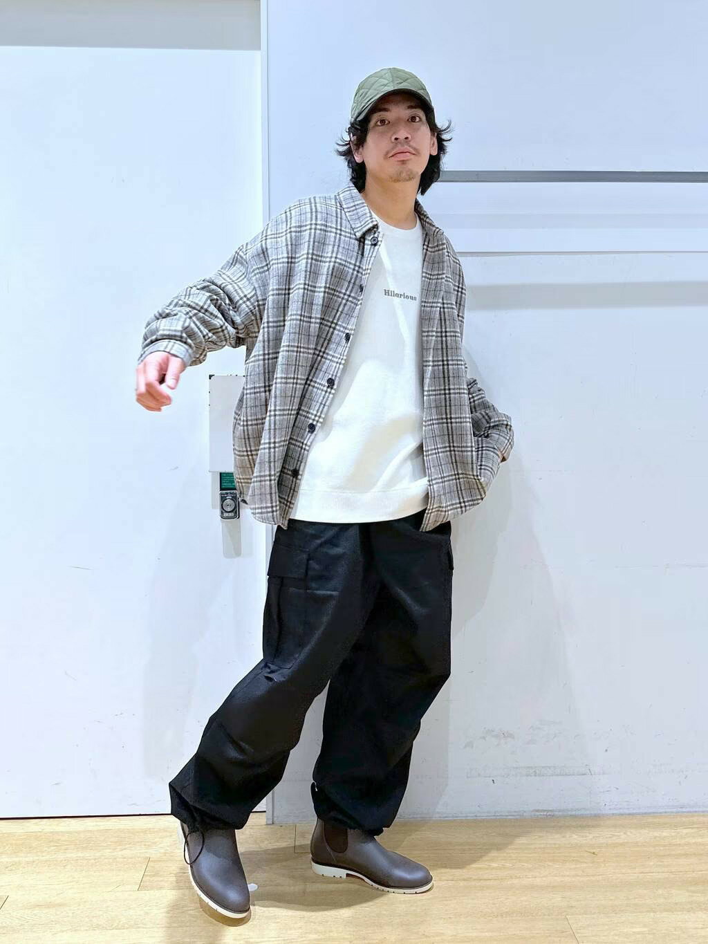 LAKOLEのソール配色レインブーツ[MEN]を使ったコーディネートを紹介します。｜Rakuten Fashion(楽天ファッション／旧楽天ブランドアベニュー)3193901