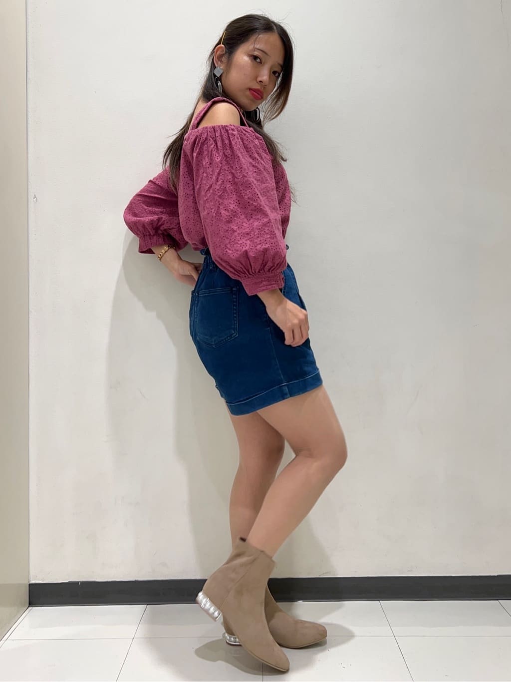 ESPERANZAのパール調ヒールショートブーツを使ったコーディネートを紹介します。｜Rakuten Fashion(楽天ファッション／旧楽天ブランドアベニュー)3200247