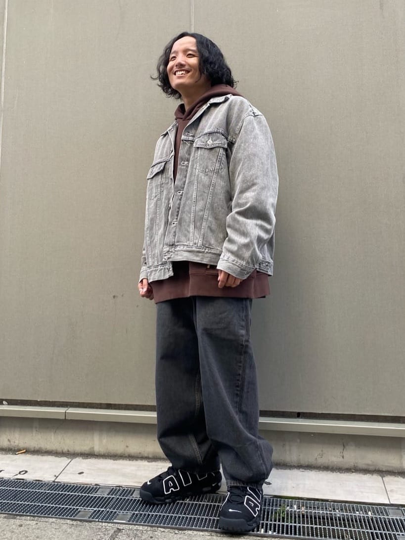 Levi'sのSILVERTABTM トラッカージャケット グレー STONEWASHを使った