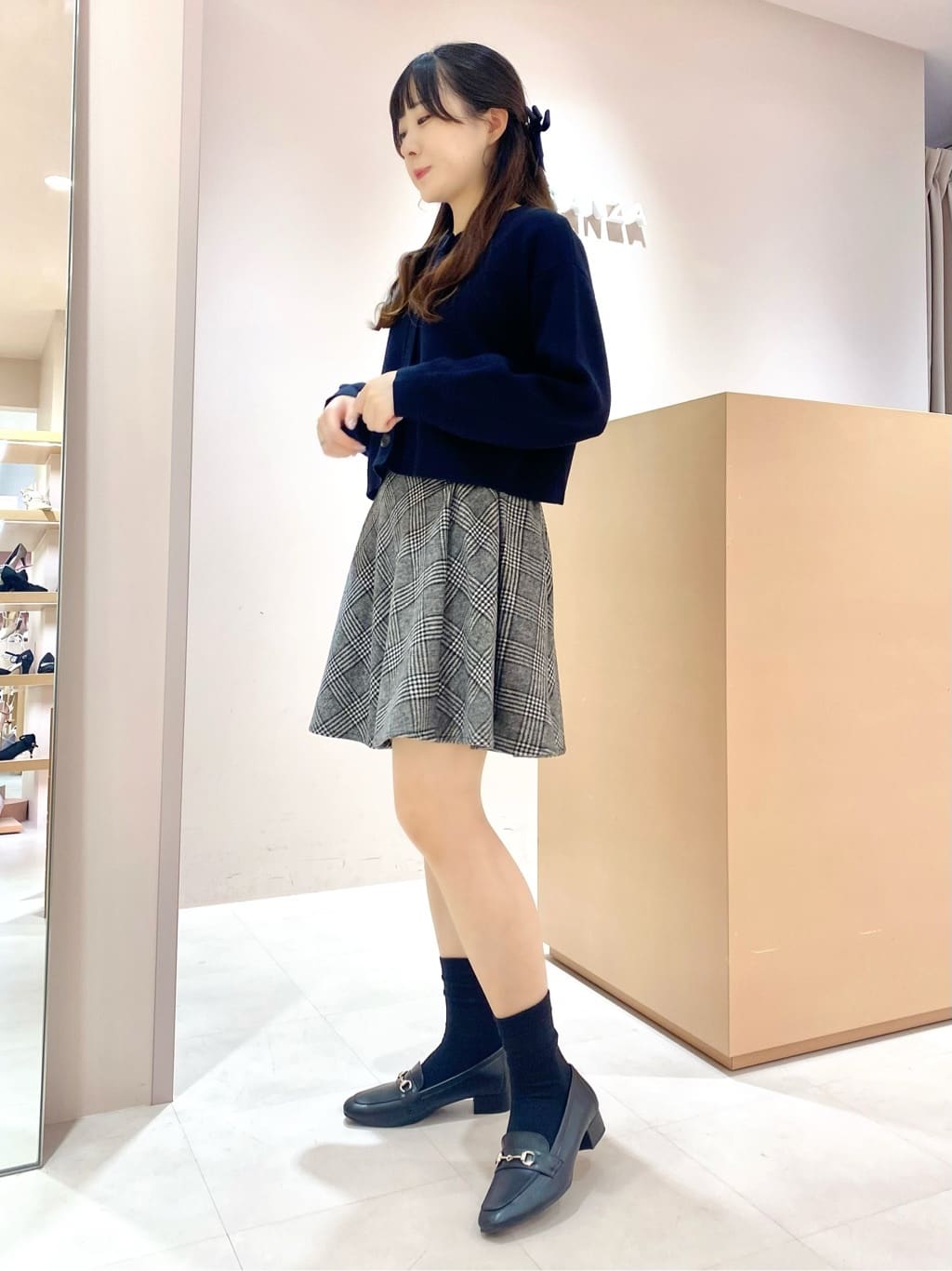 ESPERANZAのスクエアトゥローファー レイン対応を使ったコーディネートを紹介します。｜Rakuten Fashion(楽天ファッション／旧楽天ブランドアベニュー)3205912